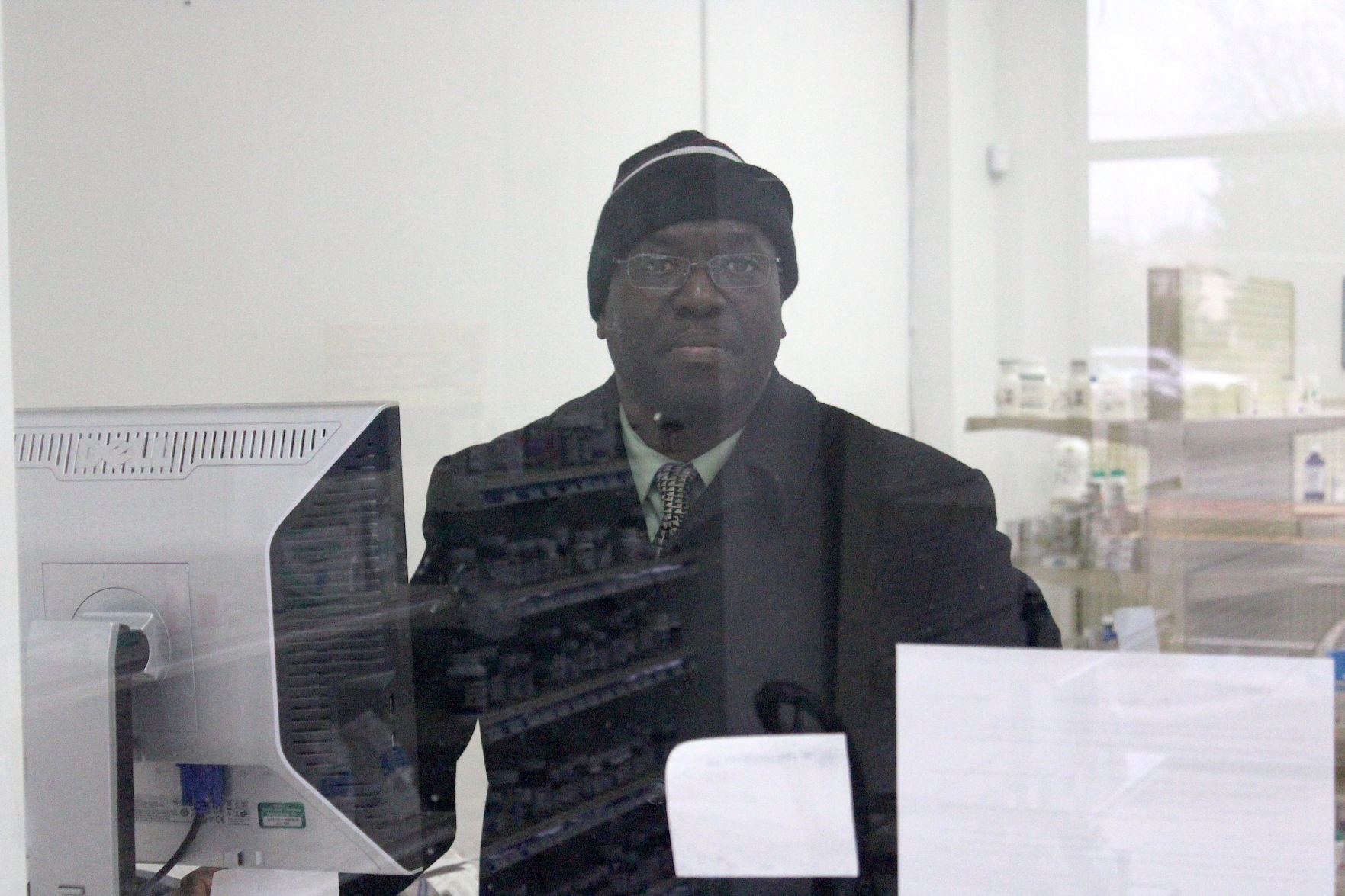 011421_ave_business7.JPG
